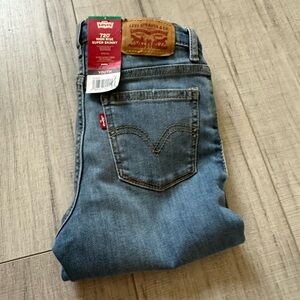 Levi’s Youth 720 High Rise Super Skinny jeans - Size 8